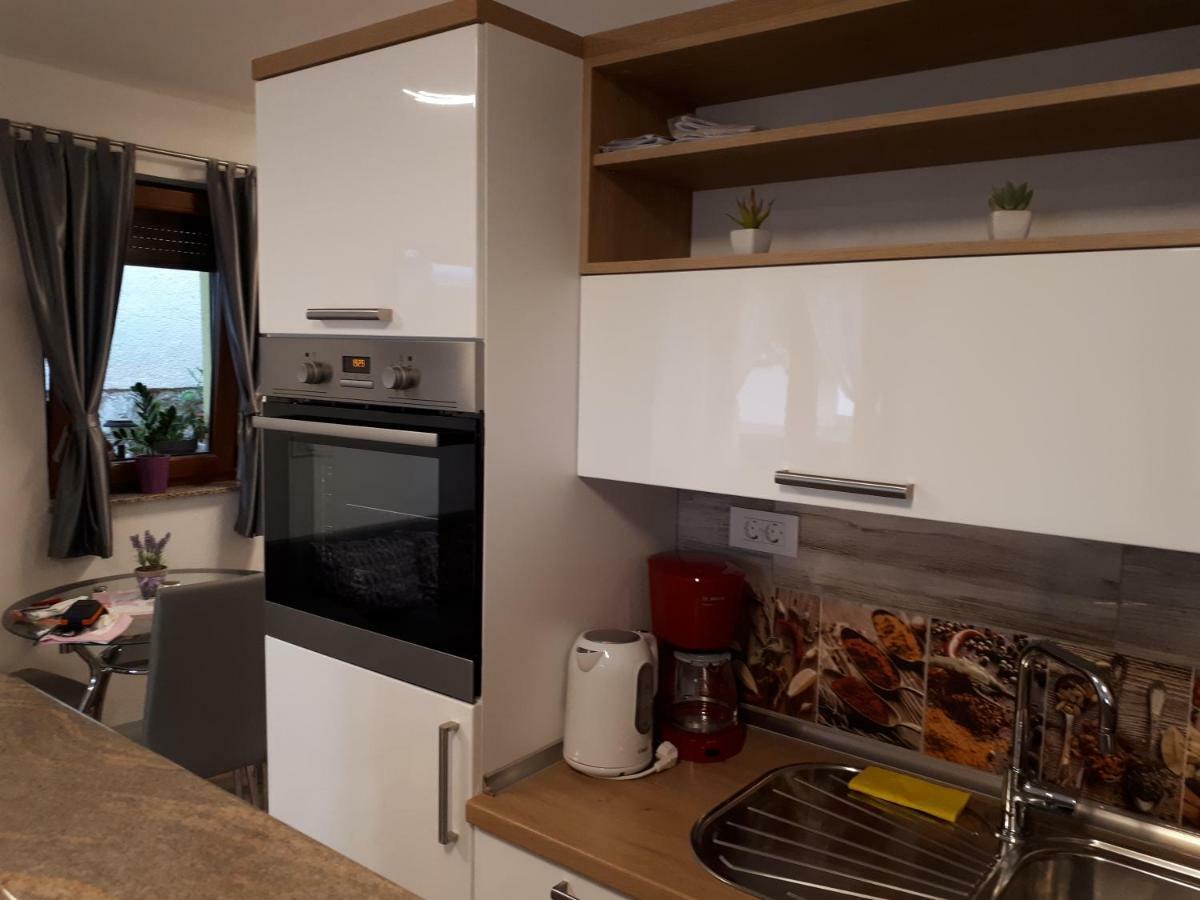 Apartment Dujica Senj  Luaran gambar